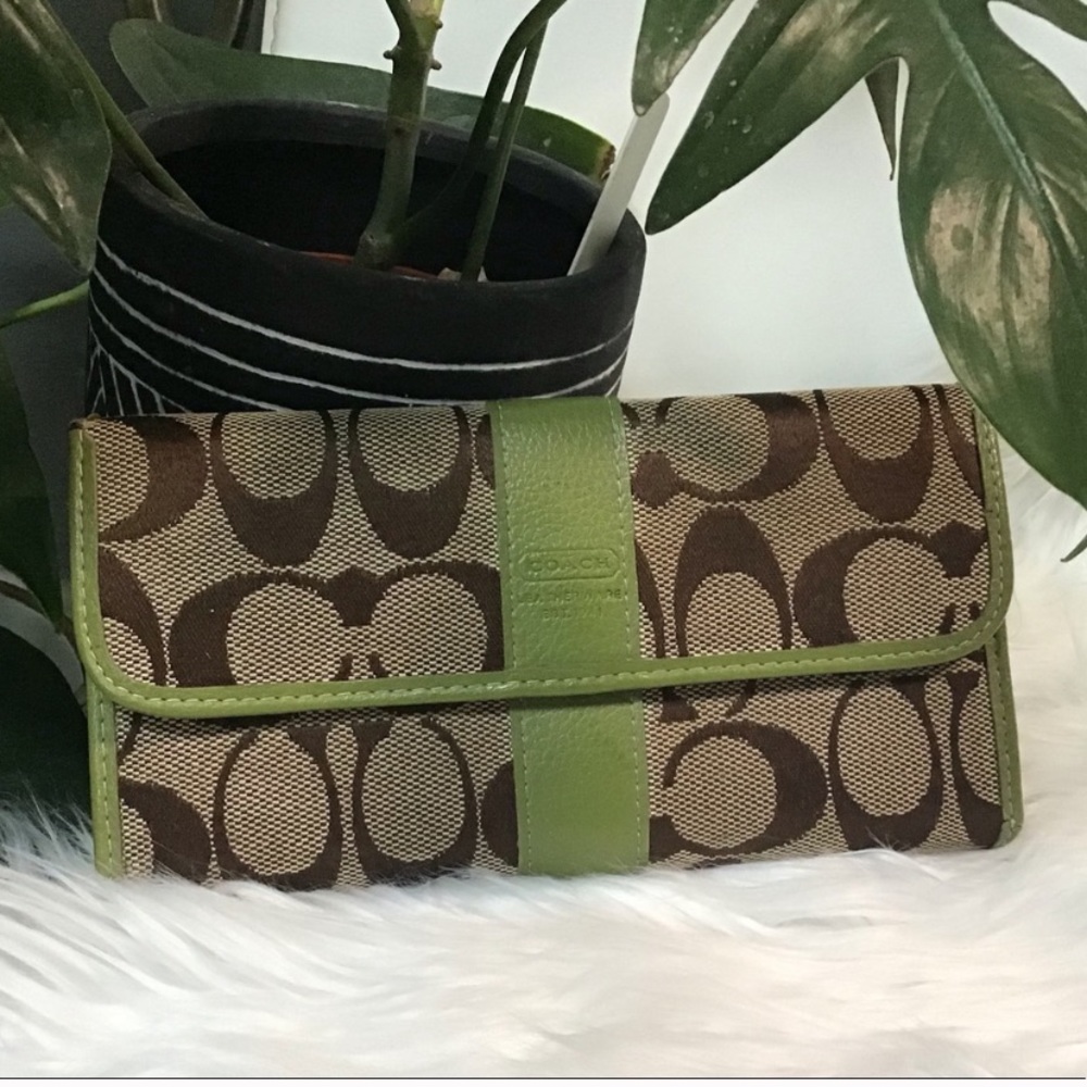 Coach signature wallet